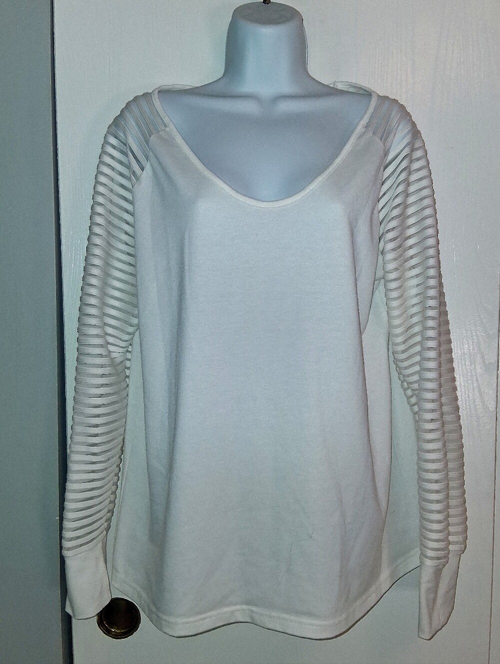 Sheilay Pullover Top, Sz M/L